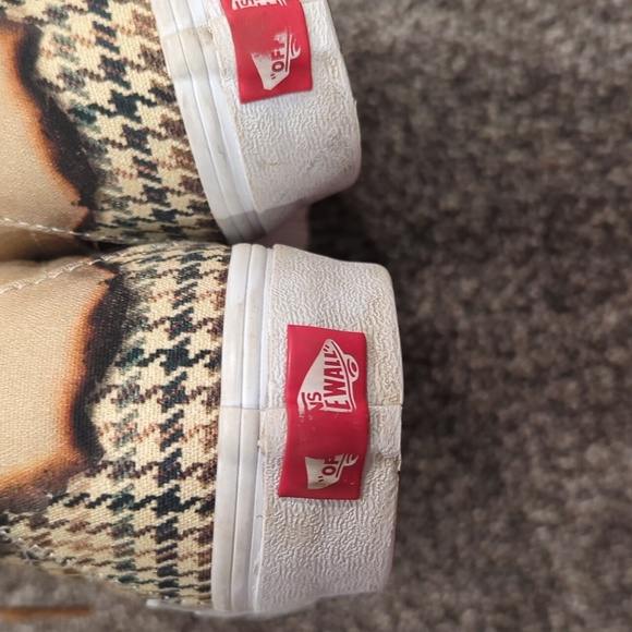 VANS SK7 Off the Wall NEW Mens Hi-Top Taupe Raised Lightning Bolt Sneakers-sz. 7 - Picture 3 of 7